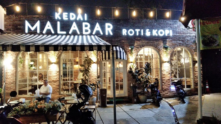 Kopi Gula Aren Menu Favorit di Kedai Malabar malabar.jpg